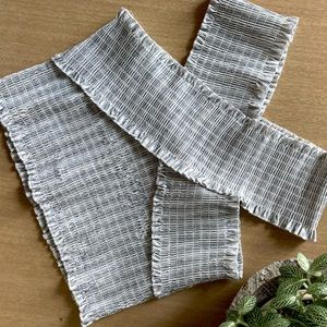 Urban Outfitters Crop Top